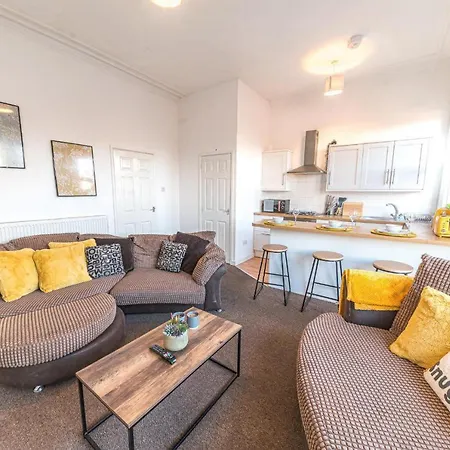 Appartement & Cozy 3 Bedroom Flat *